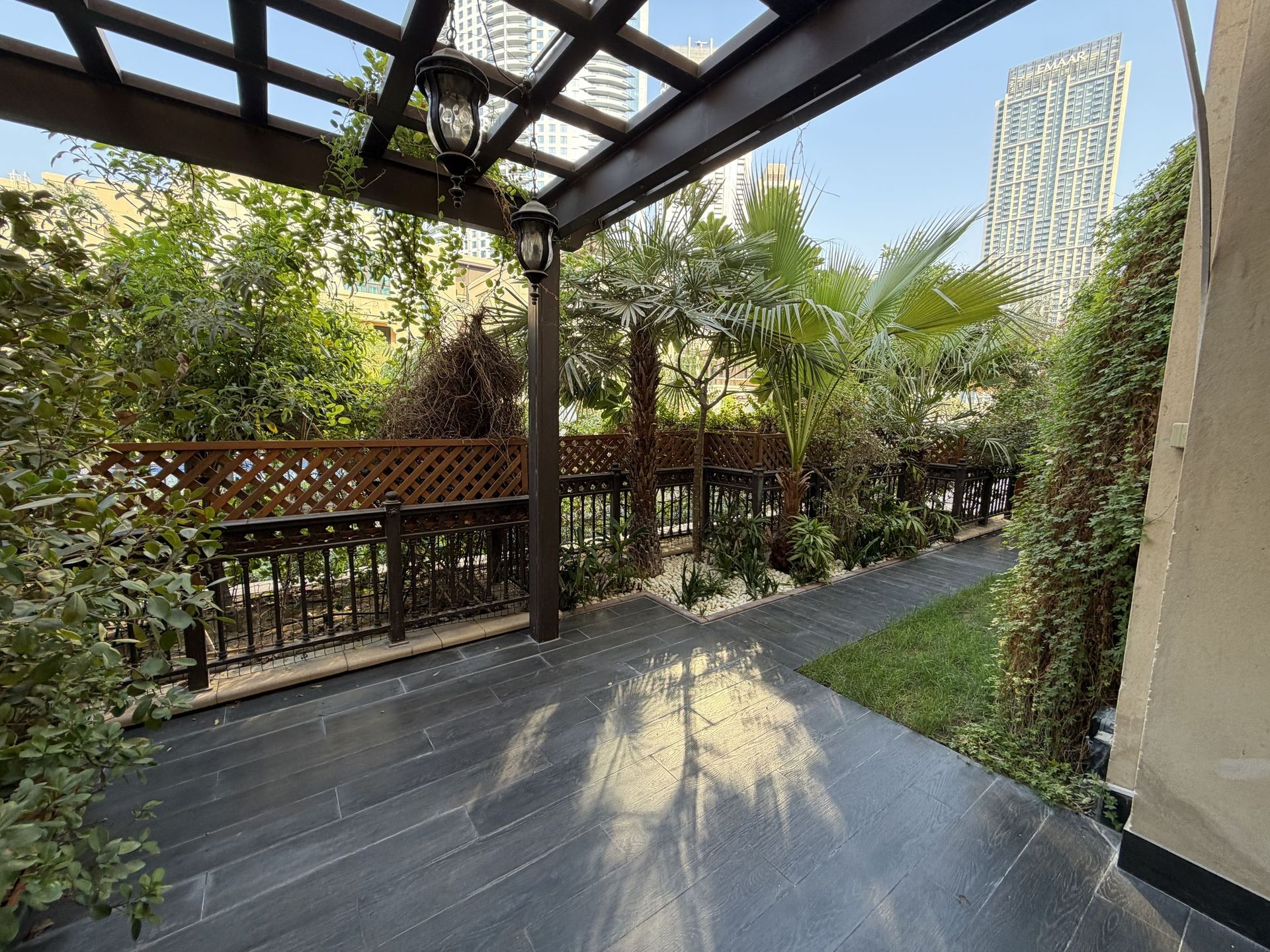 2 Bedroom Garden Apartment for Rent with Burj Khalifa View – Tajer Residences, Old Town Island