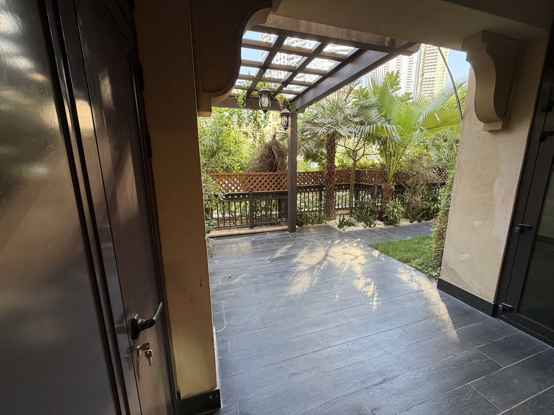 2 Bedroom Garden Apartment for Rent with Burj Khalifa View – Tajer Residences, Old Town Island